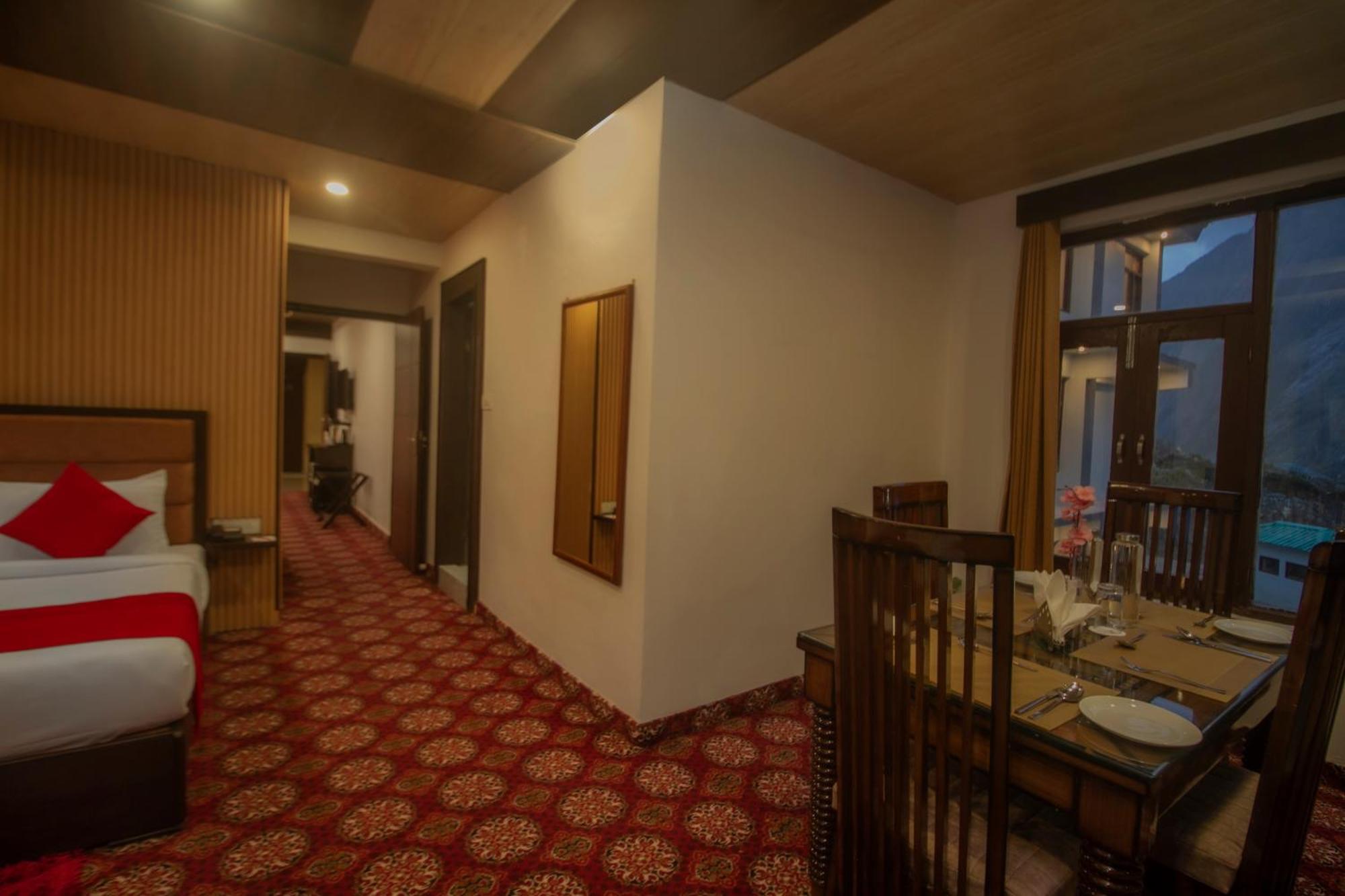 巴德里纳特 Amritara The Avadh酒店 外观 照片